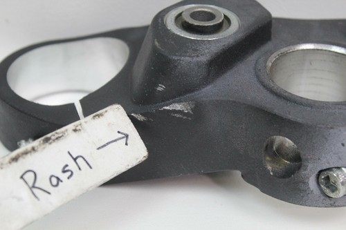 Ducati Monster 821 18-19 Upper Triple Tree Yoke Clamp STRAIGHT 34110992AC - Picture 3 of 5