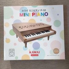 KAWAI Mini Piano Musical Instrument Toy P-32 1164 Natural Toy Japan used