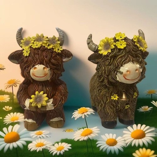Cute Cow Figurine Decorative Animal Sculpture Ornament Garden - Picture 4 of 14