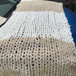 Handmade Chunky Knit Blanket 80x120cm Chenille Soft Cozy Beige Throw