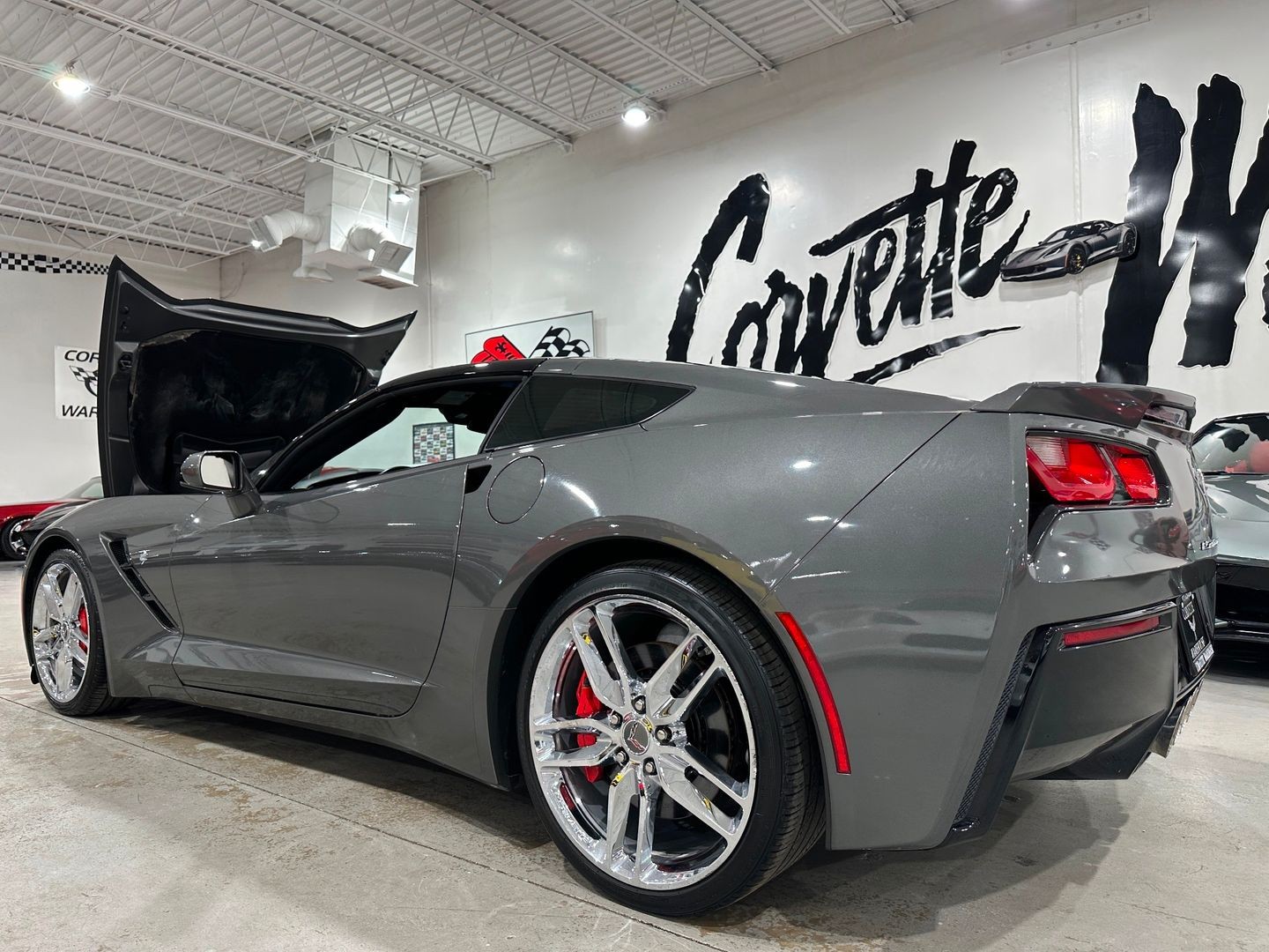 2016 Gray Chevrolet Corvette   | C7 Corvette Photo 5