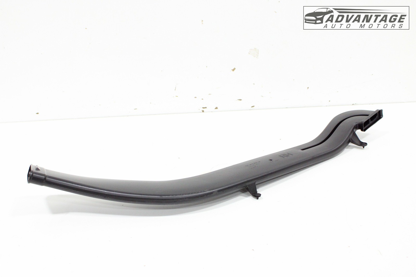 2016-2025 VOLVO XC90 FRONT RIGHT PASSENGER SIDE INTAKE AIR DUCT CHANNEL OEM