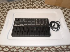 Akai MPK Mini MK3 25 Keys Keyboard Controller - Black