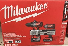 Milwaukee M18 2893-22CX Hammer Drill and Impact Driver Tool kit - Red
