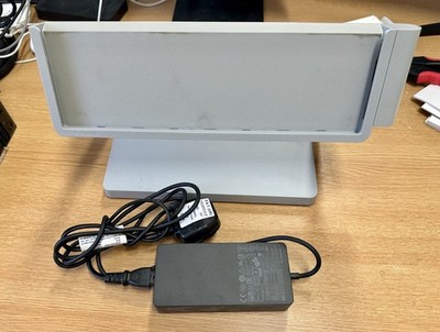 Kensington SD7000 Dockingstation & Ladegerät für Microsoft Surface Pro 4 / 5 / 6