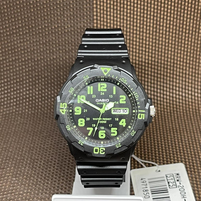 Casio MRW-200H-3B Schwarz Grün Taucher Design Look Analog Quarz Herren Sport Uhr