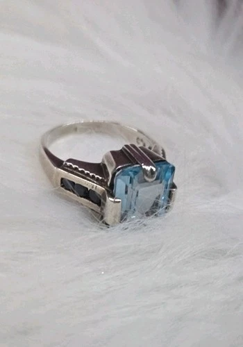 Vintage Silver Aquamarine And Sapphire Size 8 Ring