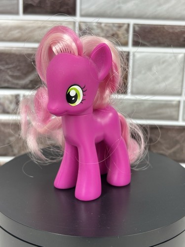 My Little Pony G4 Cheerilee Friendship Is Magic Ladybug Friend Wagon 2010 MLP - Imagen 9 de 15