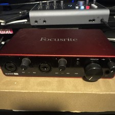 Focusrite Scarlett 4i4 USB Audio Interface w/ Phantom Power, XLR In Desktop