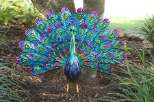 PEACOCK / Metal Garden Decor / Fanned Out Tai...