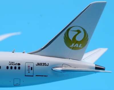 JC Wings 1:400 Japan Airlines JAL Boeing B787-8 Diecast JC Wings 1:400 Japan Airlines JAL Boeing B787-8 Diecast