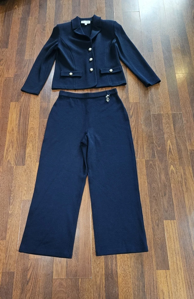 Conjunto de traje blazer y pantalón tejido de 2 piezas dorado azul marino St. John & Sport talla 10 mediano Foto 2 de 4