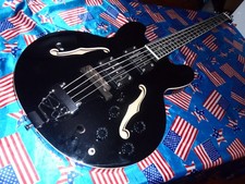 SUPERB G4M SEMI ACOUSTIC SAN FRANCISCO 4 STRING BASS , BLACK, FULLY SET UP !