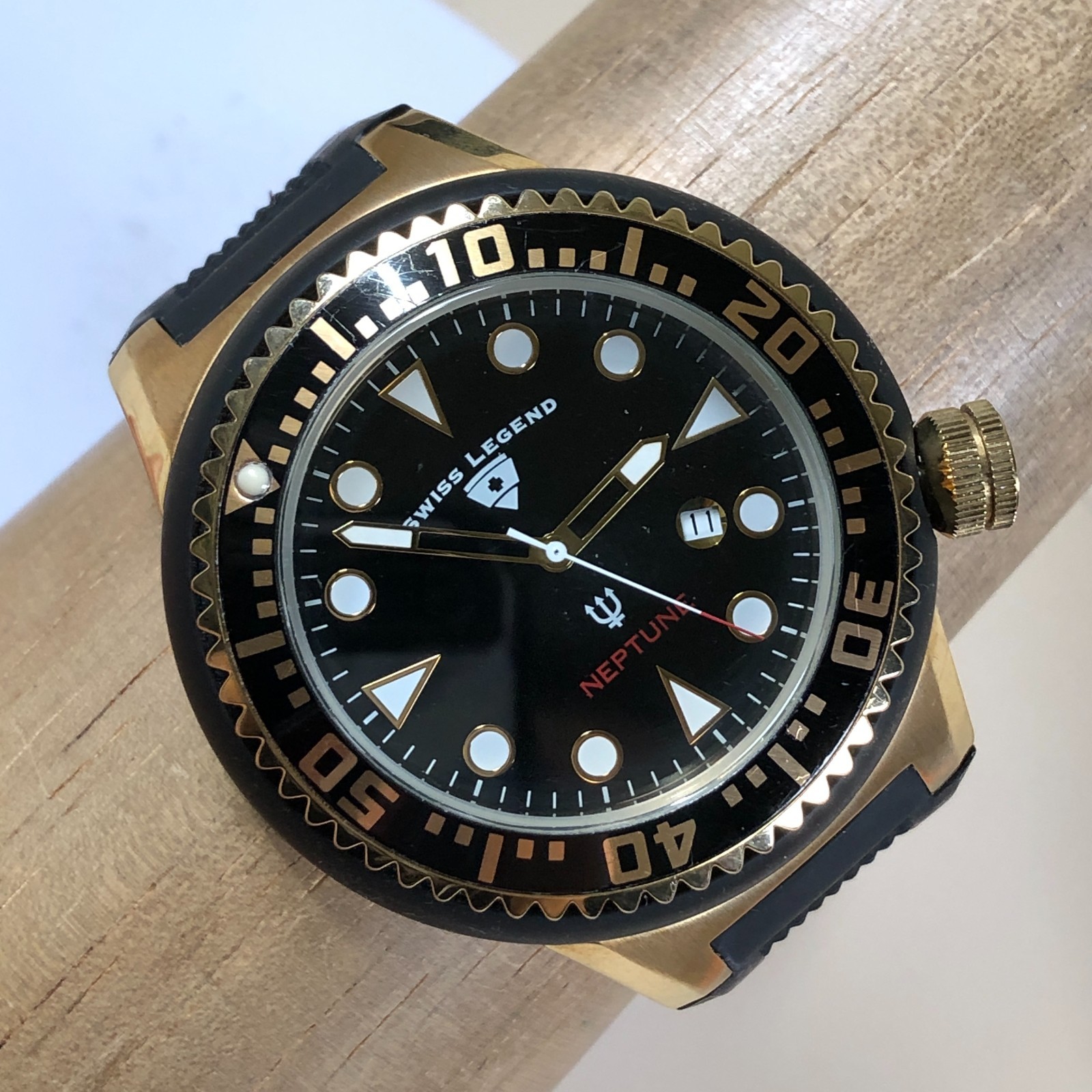 Swiss Legend Neptune Men Sport Black Silicone Band Quartz 42mm Watch 8 1/4"