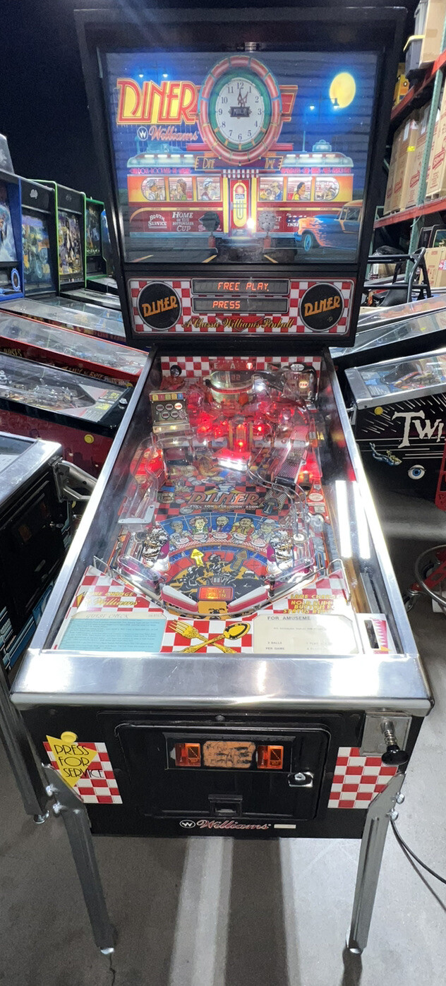 Diner Pinball Machine by Williams 1990 LEDs Free Shipping Orange County Pinballs