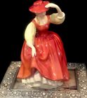 “Buttercup†🦋 Royal Doulton, 1963 Hn 2399, 7†T, 5†W