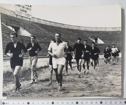 87734 Photo football 2621 - Training Palermo 1958 - Čestmír Vycpálek