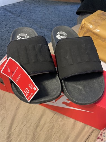 nike court slides
