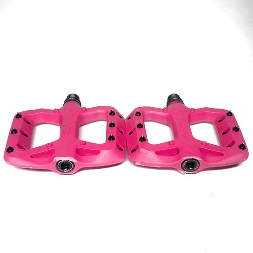 Funn Taipan S Flat MTB Pedal Set, Suitable for Young Riders (Pink)-Lightly Used - Picture 3 of 11