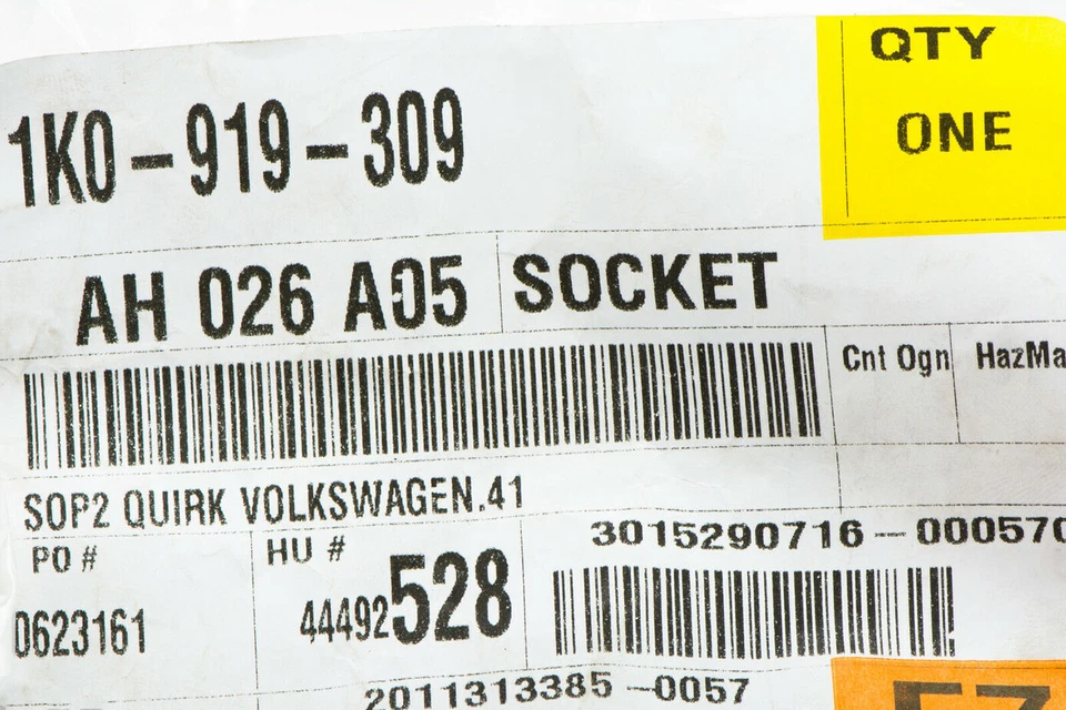 Toma de corriente VW Volkswagen 12V para vehículos SIN paquete para fumadores 1K0919309 Foto 3 de 4