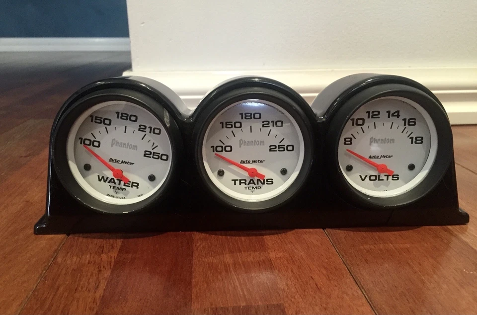 autometer gauges 2 5/8 - image 3 of 4