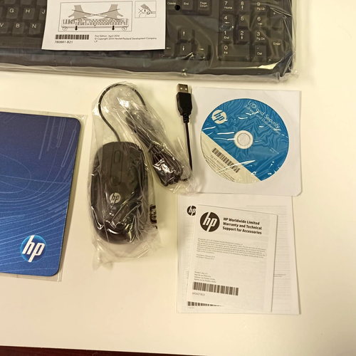 HP Keyboard USB Wired, Mouse, Mousepad Kit US - NEW - Picture 3 of 5
