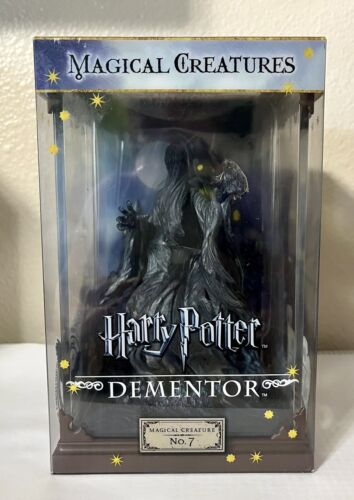 The Noble Collection Harry Potter Magical Creatures DEMENTOR No. 7 - Picture 1 of 2