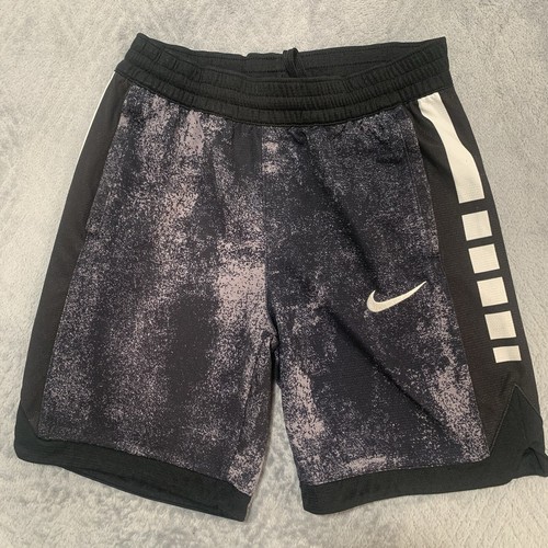 Nike Elite Dri-Fit Basketball Shorts schwarz und weiß Jugend Größe Medium gebraucht, in einwandfreiem Zustand