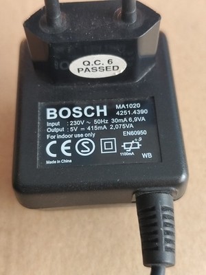 Ladegerät Bosch MA1020 4251