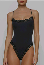 SKIMS FITS EVERYBODY LACE CAMI BODYSUIT S