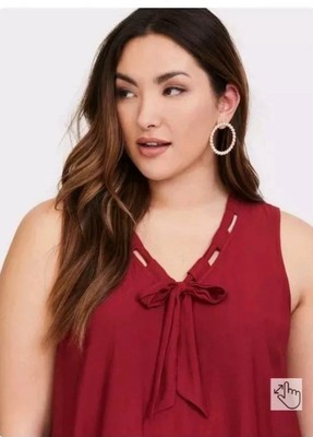 NWT Torrid Red Bow Tie Neck Crepe Tank Size 6X Sleeveless RED Wine Flowy Cool