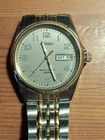 Seiko Quartz 7N43-T011 Two-Tone Band Day-Date New Battery Excellent Condition