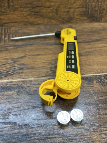 Fieldpiece SPK1 Pocketknife Thermometer -58 To 392°F, Digital, Compact - Picture 3 of 6