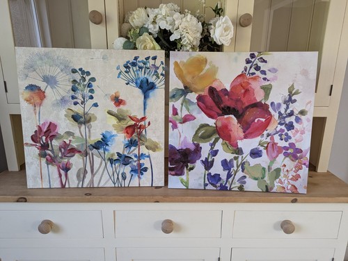 PAIR OF CANVAS WALL ART PICTURES OF FLOWERS - Picture 5 of 21