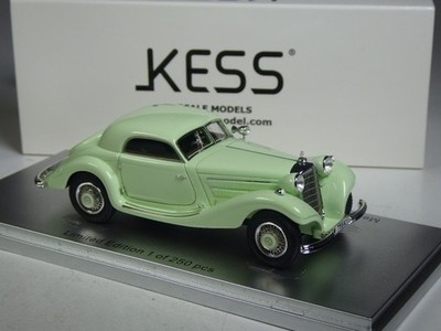 (KI-09-45) Kess KE43037041 Mercedes 320 N Coupé W142 light green in 1:43 in OVP