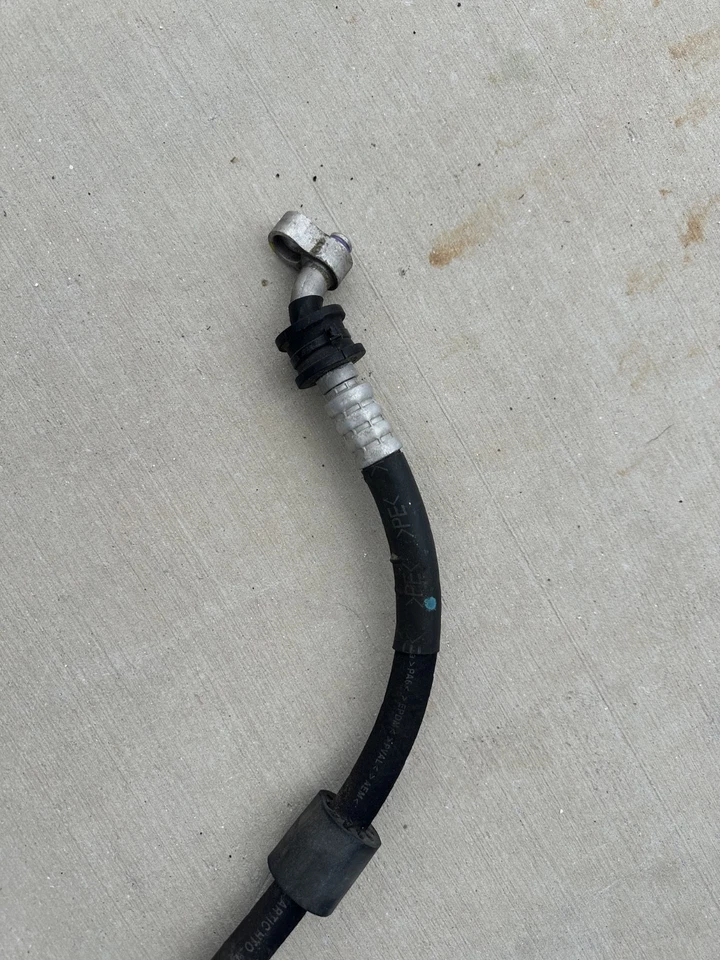 2003 奥迪 TT MK1 交流电空调软管管线压缩机到连接器原始设备制造商 — 第 3/4 张图片