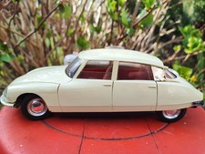 Rare Citroën DS19 filoguidé   jouet ancien époque joustra,
