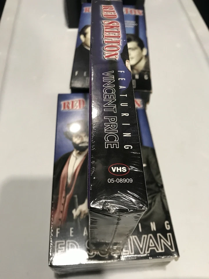 RED SKELETON A Greatest Comedy Shows COLLECTOR 5 SERIES VHS PACK  - Image 4 of 4