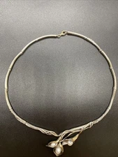 925 Sterling Silver and 14k Gold accents, Israel Lily Pearl Collar Necklace