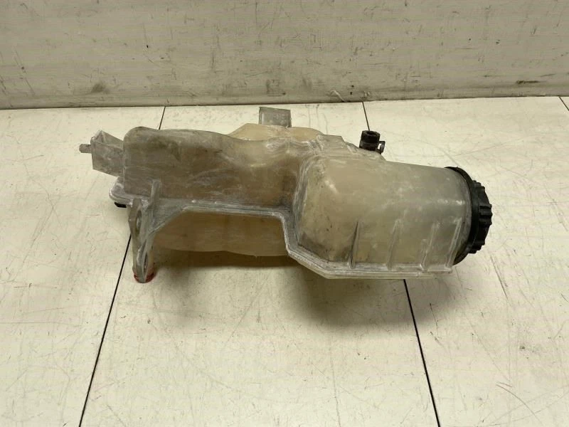 Land Rover Range Rover 2008 4,2 L depósito de refrigerante de fábrica Foto 2 de 4