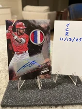 2018 Topps Fire Autograph Patches Roman Quinn #FAP-RQ/25 (AU MEM) Red White Blue