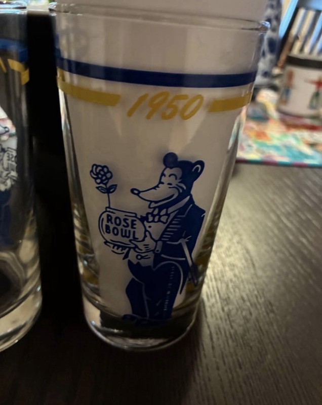 rare 1950 U. CALIFORNIA BEARS ROSE BOWL Football 5.25" drinking glass