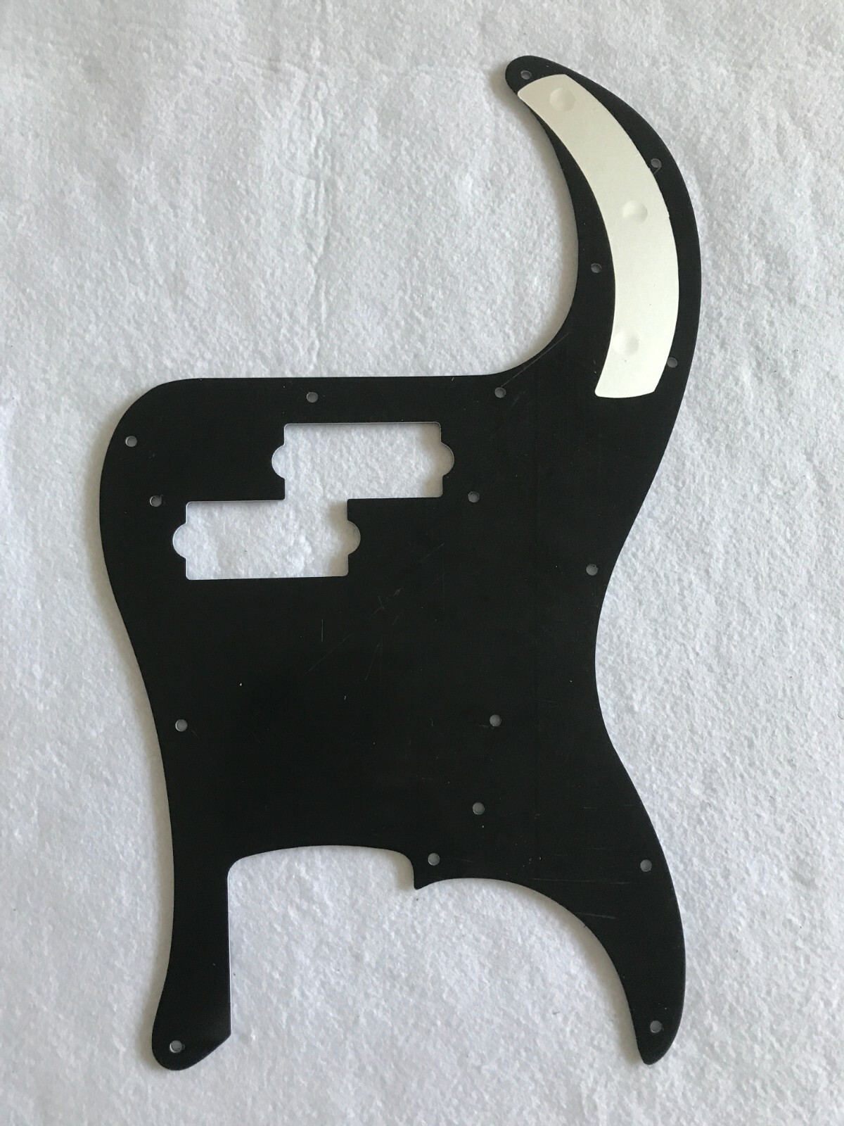 For Fender '62 Precision P Bass Guitar Pickguard Scratch Plate,3 Ply