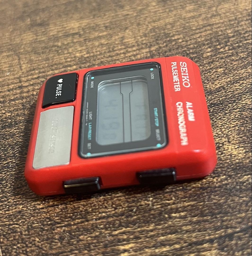 SEIKO セイコー パルスメーター PULSE METER S229-5000 Red SEIKO S229 PULSE METER Alien Watch Colonial Marines