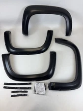 Open Box Bushwacker 40991-02 Pocket Style Fender Flares 4pc. Set