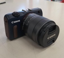 Canon EOS M2 18-55mm Mirrorless Digital Camera Compact Used