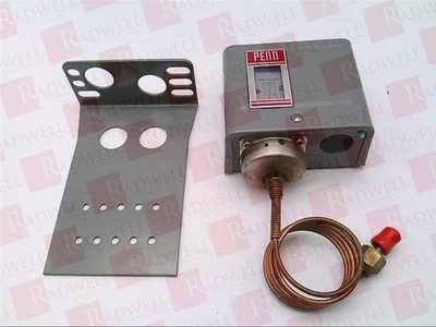 JOHNSON CONTROLS P70AA-2C / P70AA2C (NEW IN BOX)