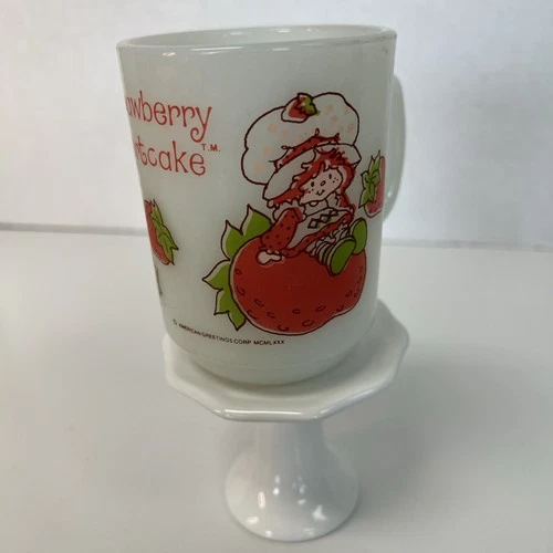 Anchor Hocking 1980 Vintage Milk Glass Strawberry Shortcake Coffee Mug