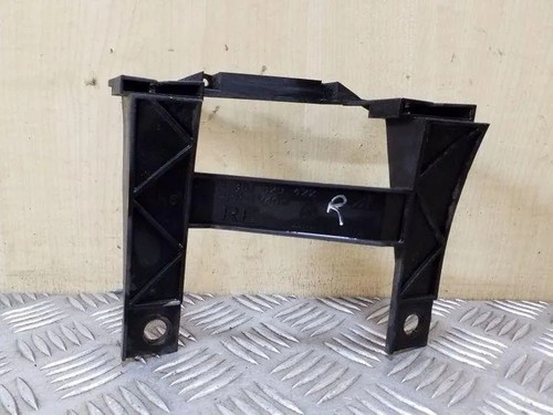 VW TRANSPORTER V T5 Minibus / passenger Rechte Scheinwerferhalter 26128246