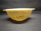VINTAGE PYREX #443 Forest Fancies Mushroom Cinderella Nesting Bowl  2 1/2 qt.